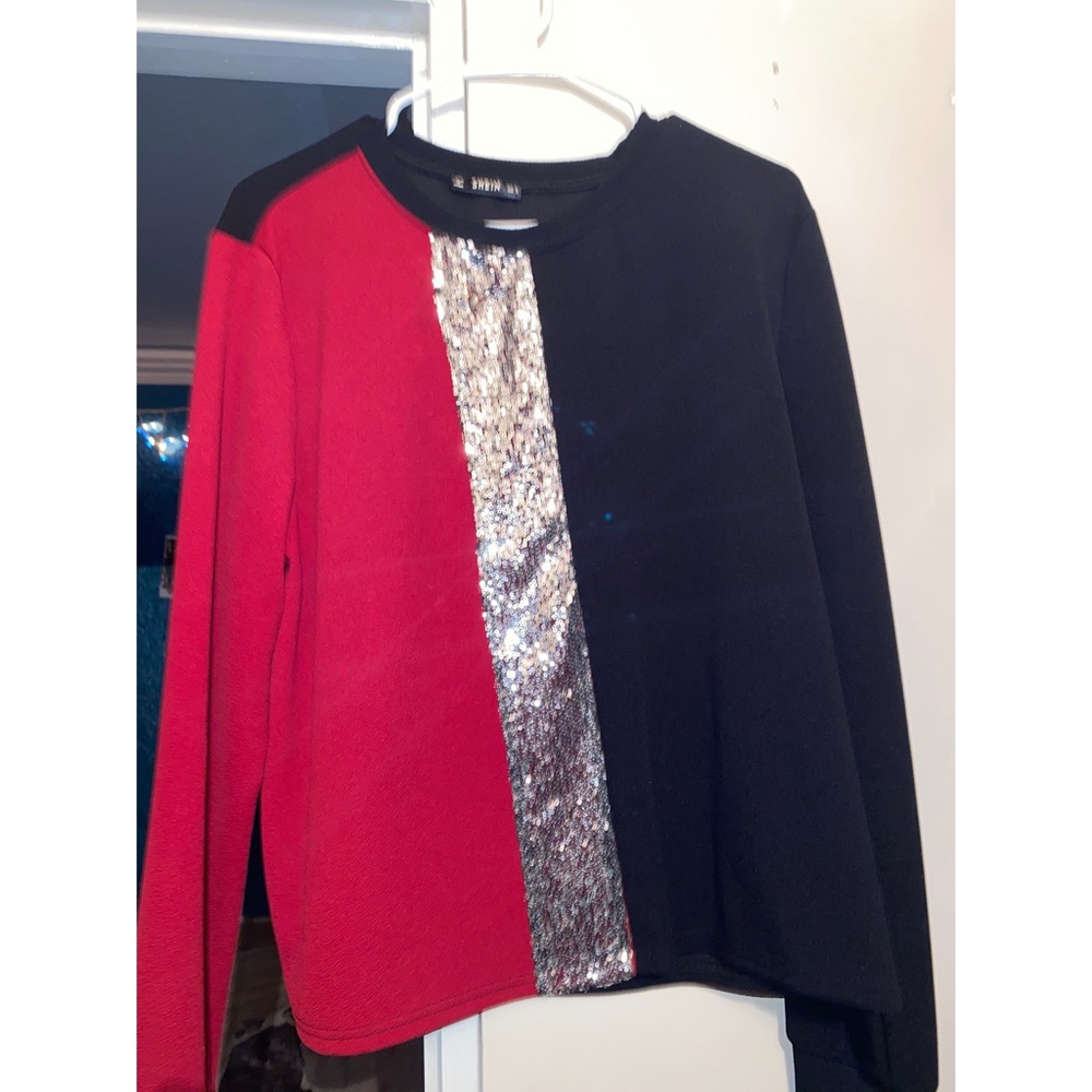 Blouse- sweater